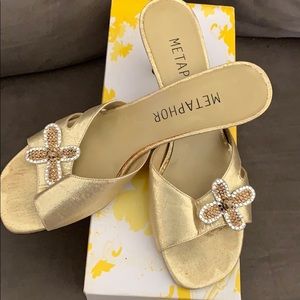 gold embellished sandal (heel)